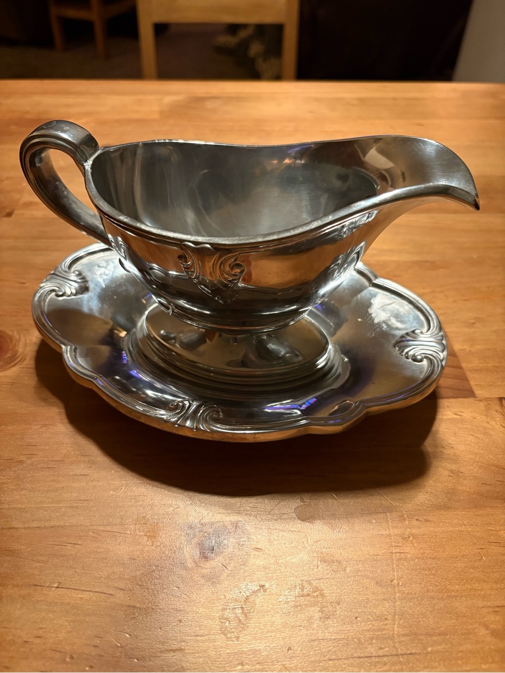 Lenox Butler’s Pantry Metal Gravy Boat & Underplate Silver Tone Discontinued